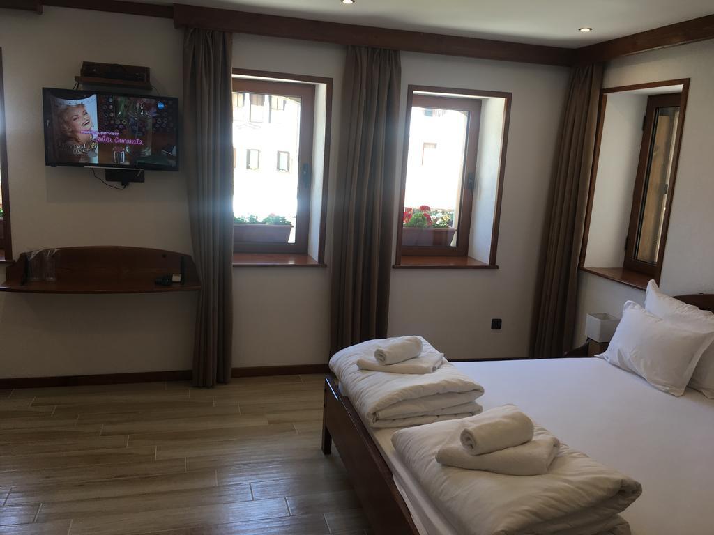 Guest House Holiday In Melnik Екстериор снимка